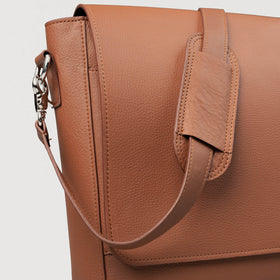 The Carismatico Brown Leather Messenger Bag